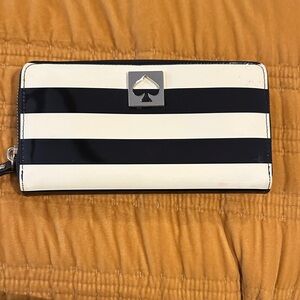 Kate Spade Black and Cream Striped Wallet